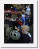 DSC00884 * Even a toothy pig faced Thomas made himself available * 864 x 1152 * (506KB)